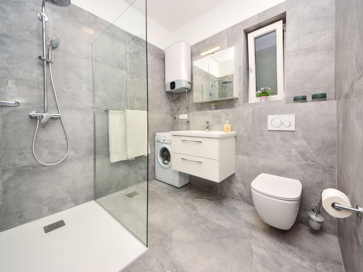 Apartment Marija By Interhome Supetar Εξωτερικό φωτογραφία